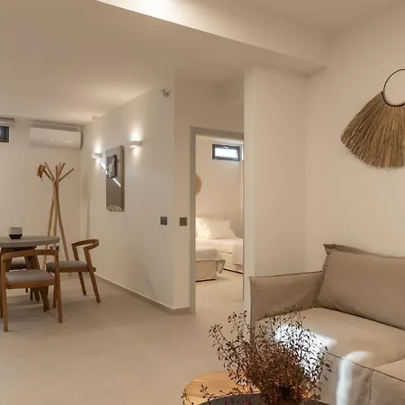 Athina Luxury Villa, With Pool & Walk To The Beach, By Thinkvilla Chania  Zewnętrze zdjęcie
