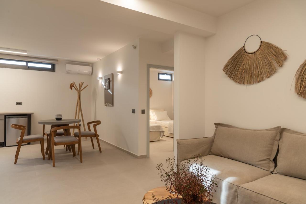 Athina Luxury Villa, With Pool & Walk To The Beach, By Thinkvilla Villa *