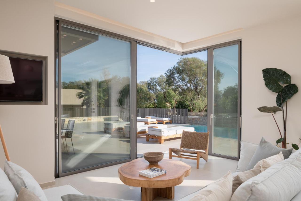 Athina Luxury Villa, With Pool & Walk To The Beach, By Thinkvilla